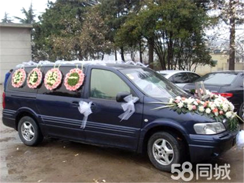 广州殡仪馆殡仪服务 殡仪一条龙办理 花圈