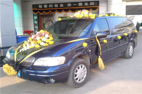 白事用车