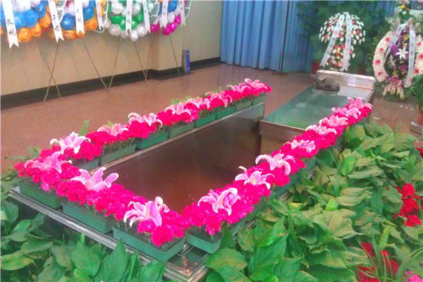 广东省越秀丧葬服务 殡葬白事一条龙 花圈