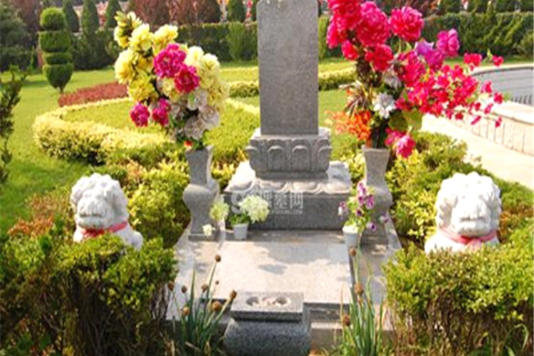 广东花都穿寿衣 殡葬一条龙