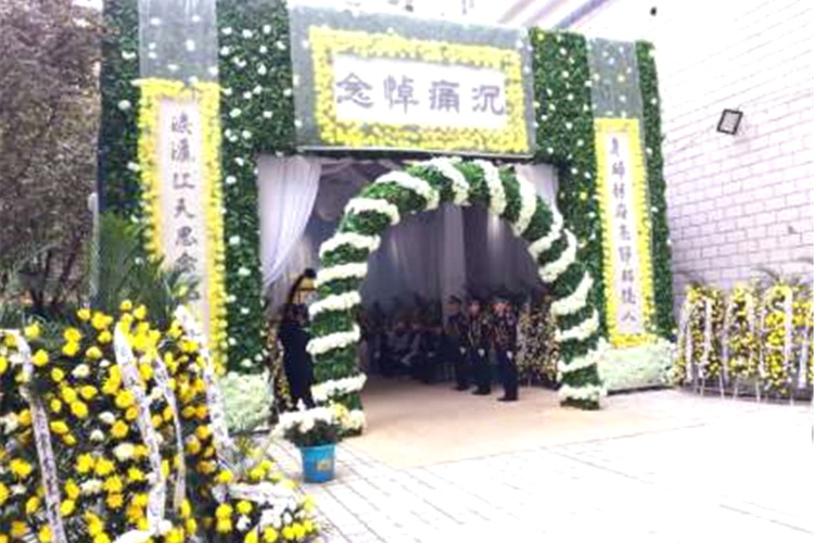 广东南沙区花圈 丧葬用品 灵堂布置