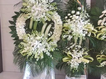 广东黄埔花圈 白事24小时一条龙服务