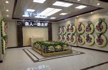 广东省海珠区穿寿衣 白事24小时一条龙服务 花圈