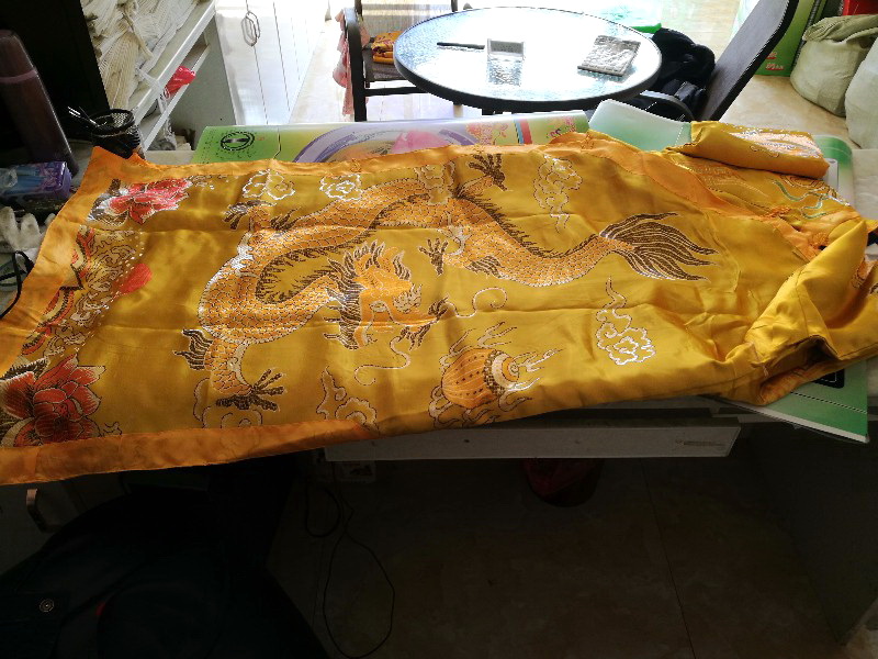 广东越秀殡仪服务 骨灰盒