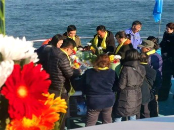 广东省海珠区灵堂布置 殡葬服务 寿衣